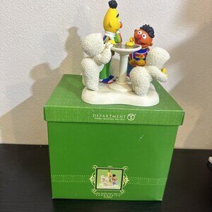 Sesame Street “Rubber Duckie Have Some Fun” Snow Babies with Ernie and Bert
